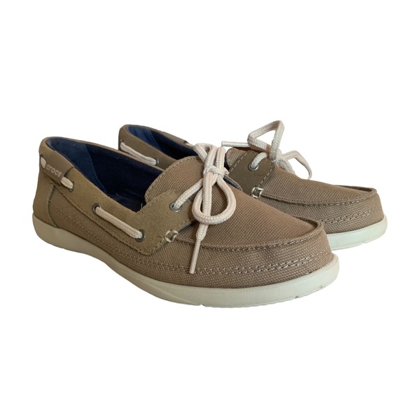 Crocs Tan Canvas Boat Shoe Slip On Loafer Women’s Size 7